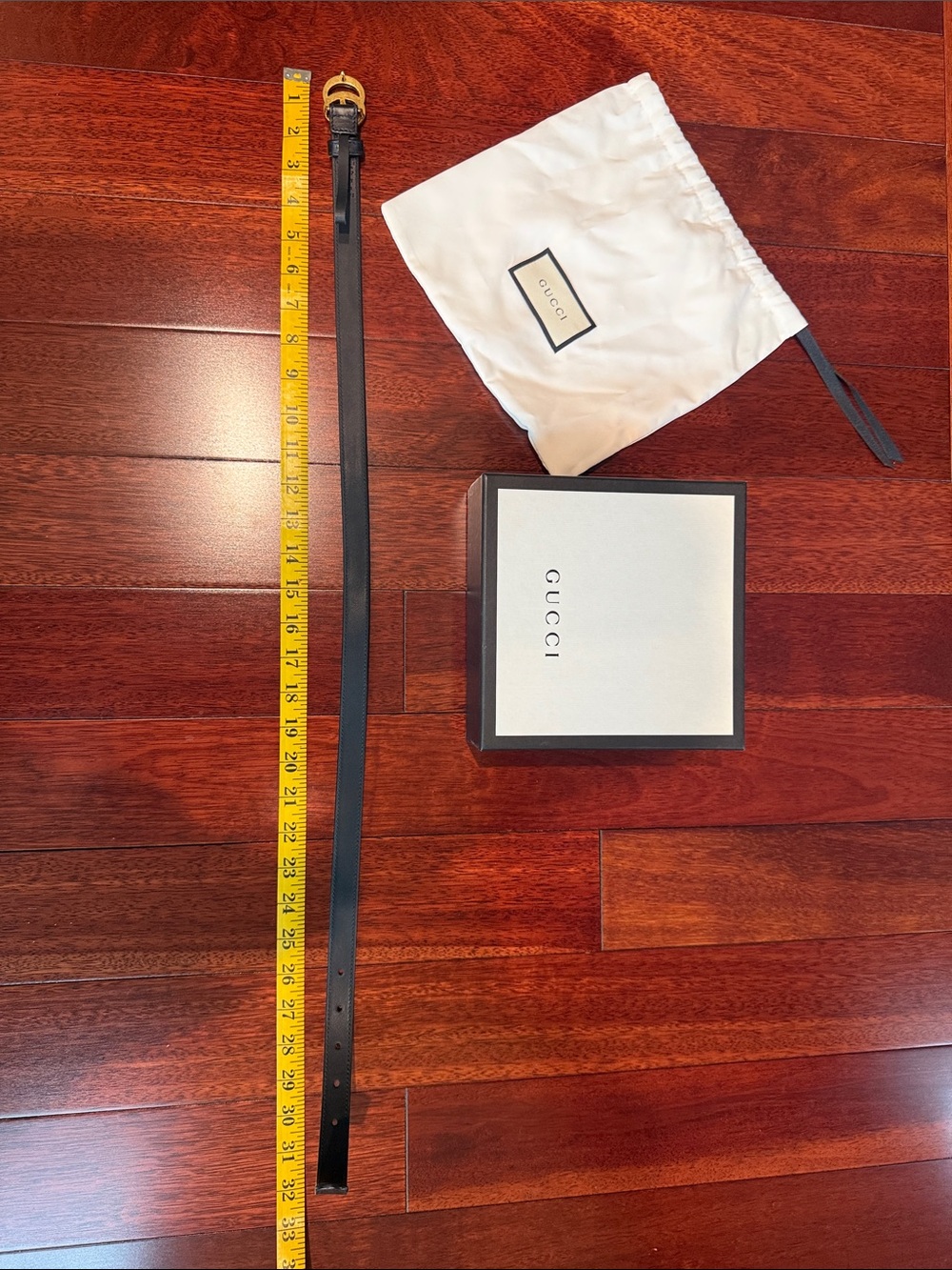 Gucci Black Leather Belt with Gold Double G Buckle - Picture 5 of 9